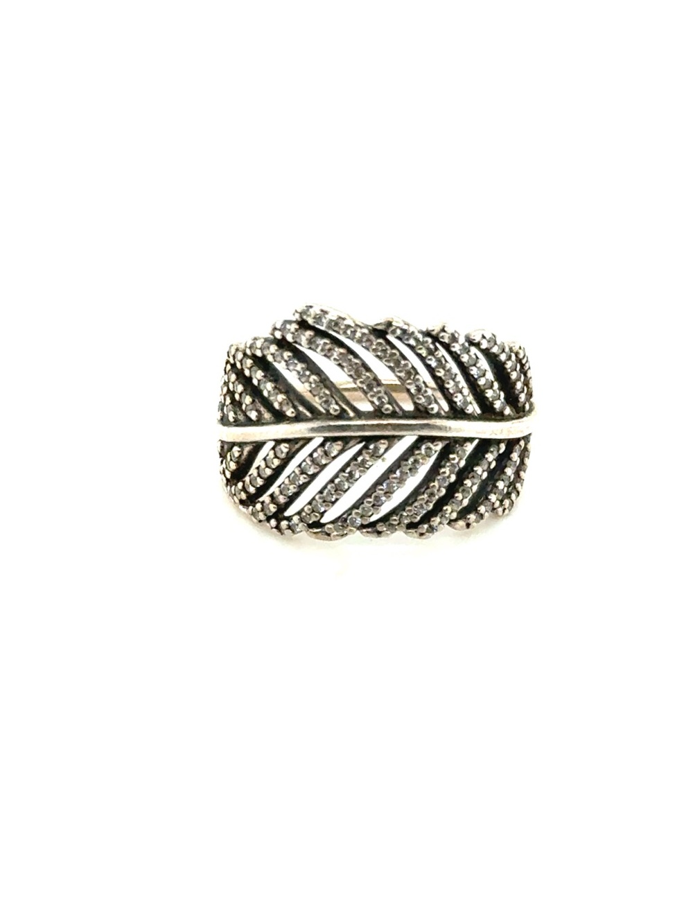 Pandora Light As A Feather Ring
